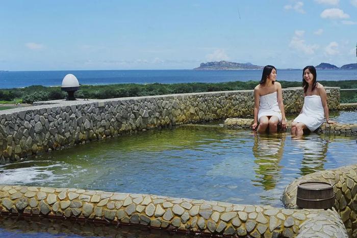 金山萬里溫泉全景