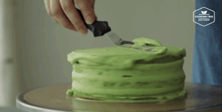 蛋糕層疊過程